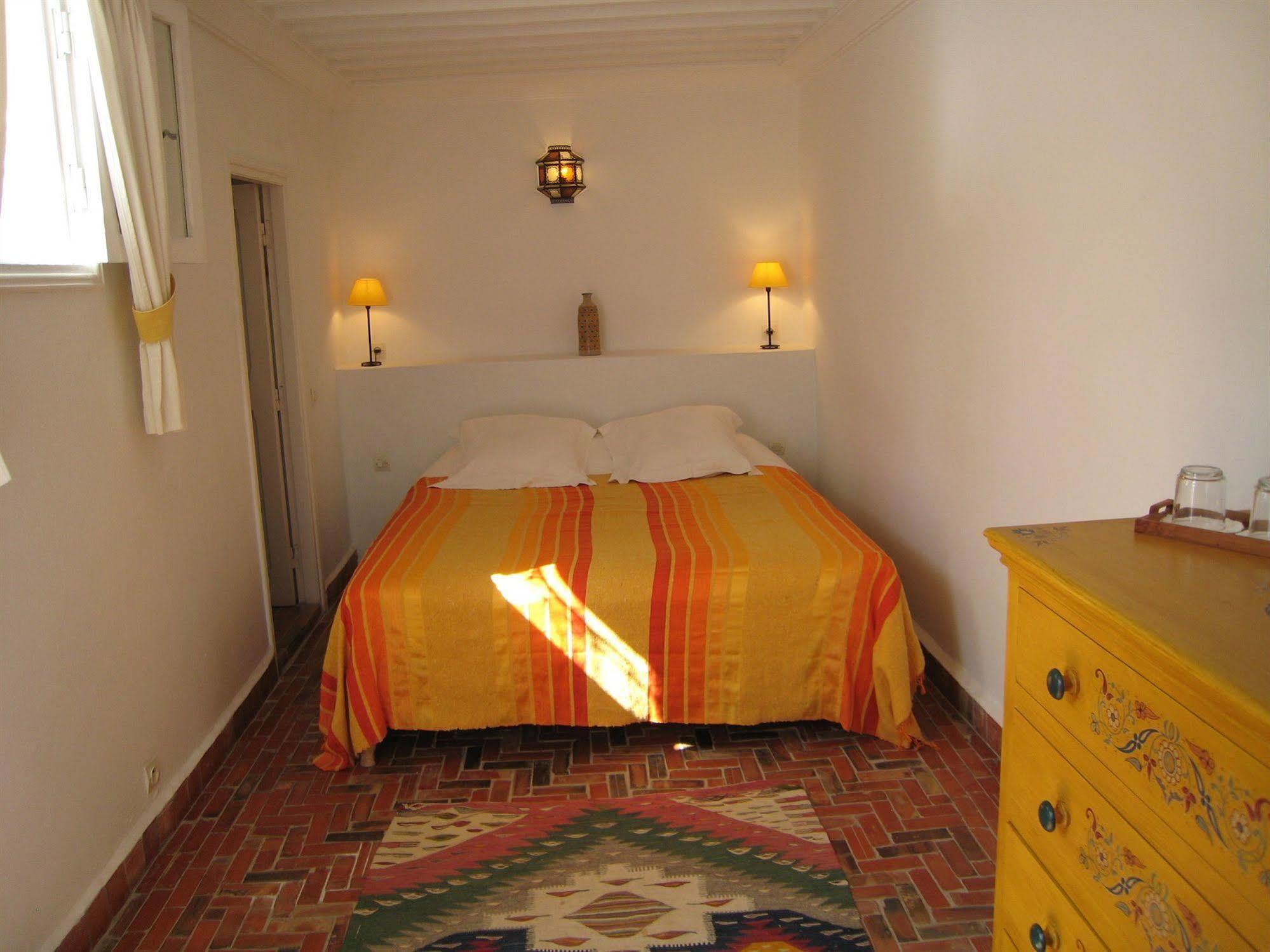 Dar Ness Hotel Есувейра Екстериор снимка